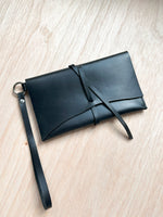 Load image into Gallery viewer, Wrap Wristlet
