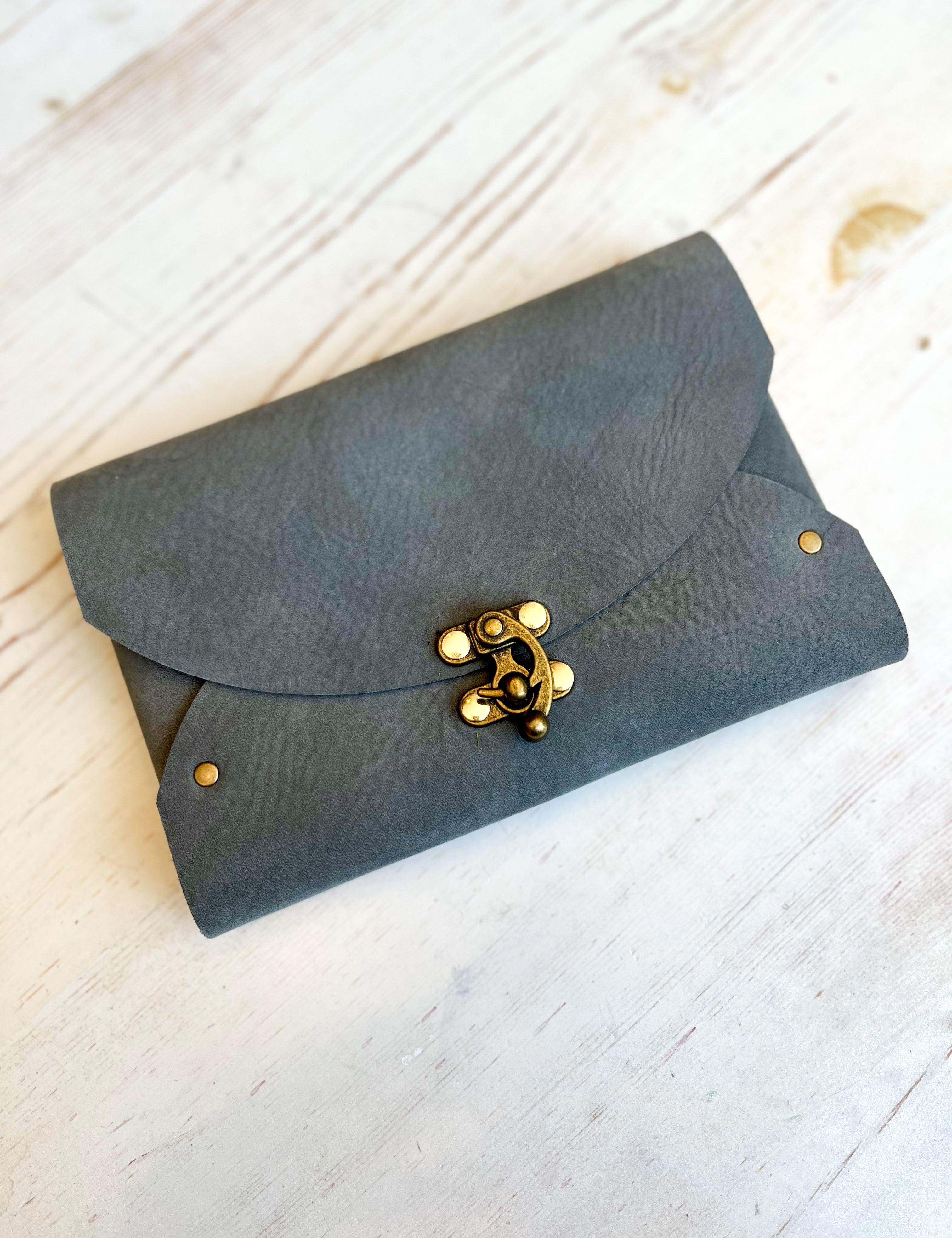 Envelope Clutch