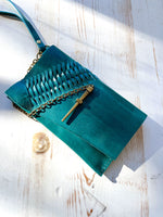 Load image into Gallery viewer, Small Woven Spike Wristlet
